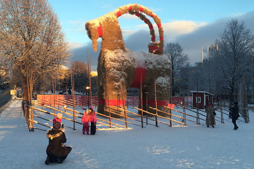 Tradisi Kambing Yule Natal di Swedia